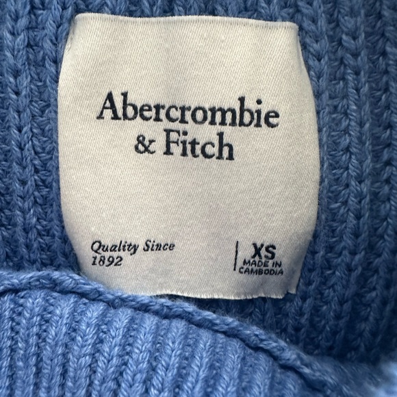 Abercrombie & Fitch Blue Knit Sleeveless Sweater Vest - Size XS - NWOT - Picture 5 of 5